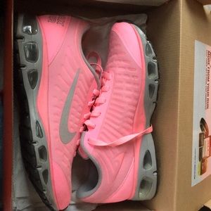 WMNS Nike Air Max Tailwind+ 5